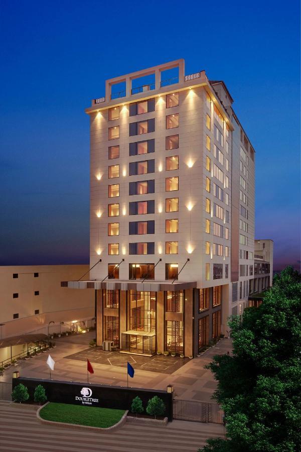 Doubletree By Hilton バラナシ エクステリア 写真
