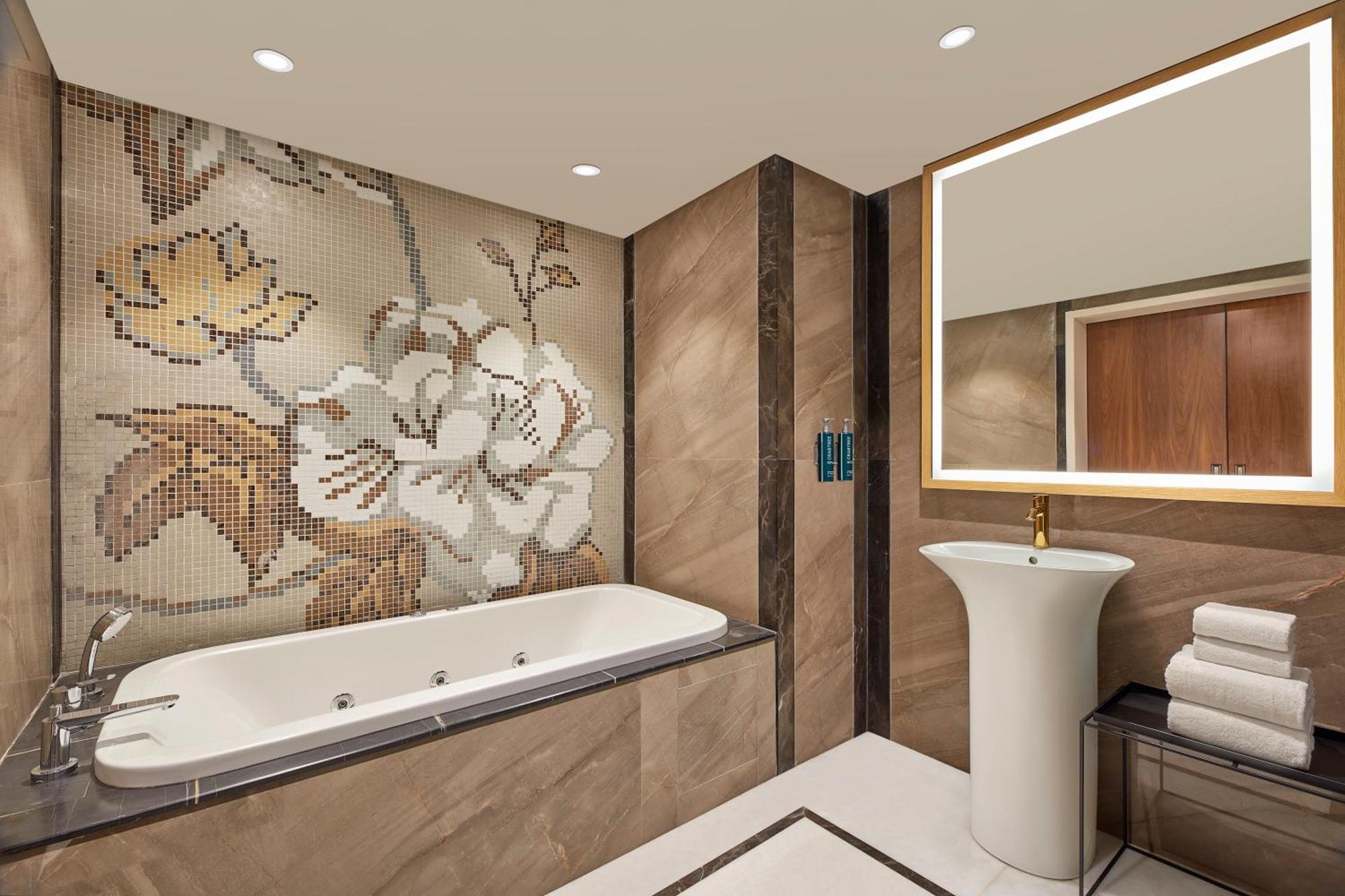 Doubletree By Hilton バラナシ エクステリア 写真