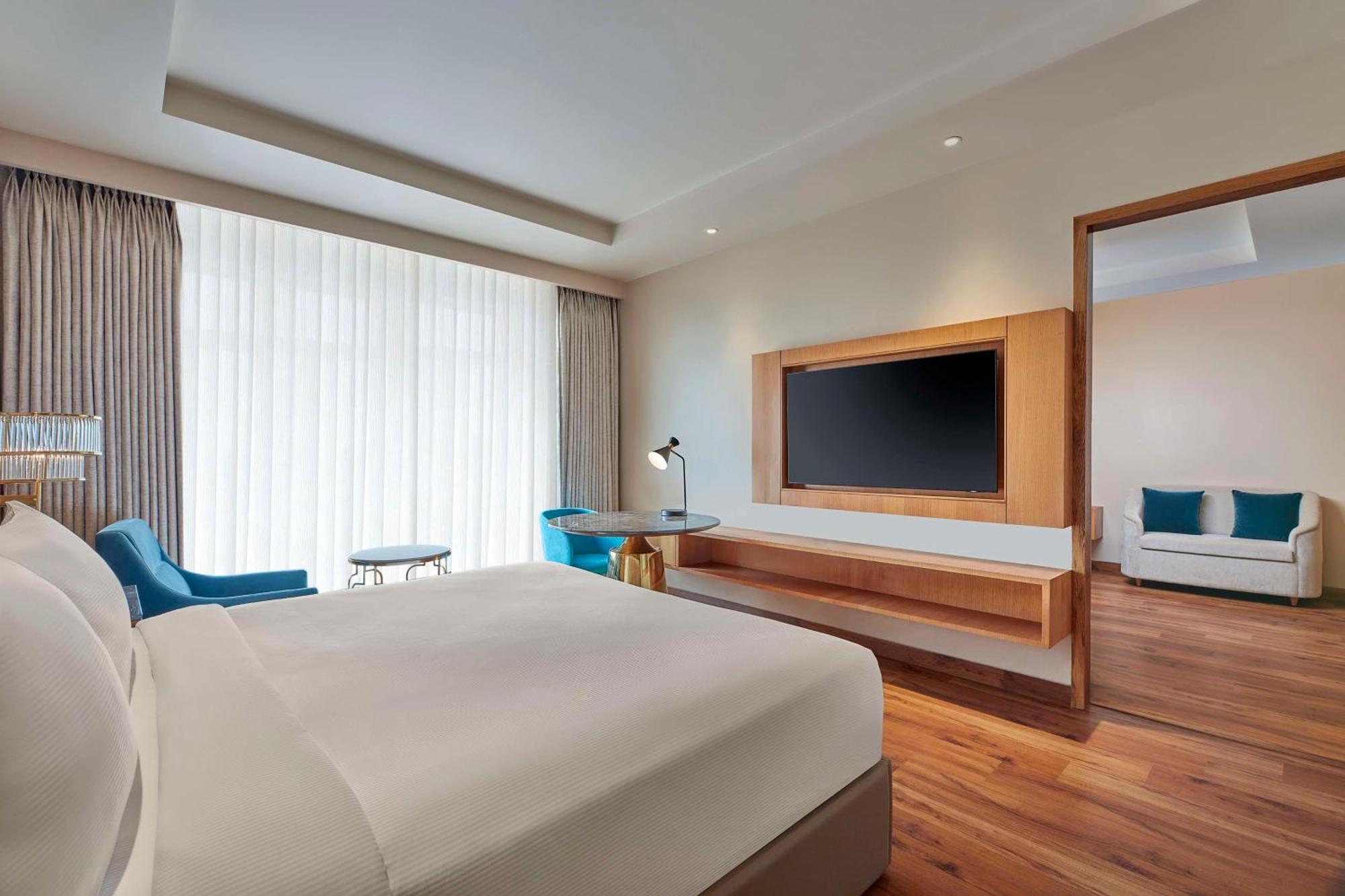 Doubletree By Hilton バラナシ エクステリア 写真